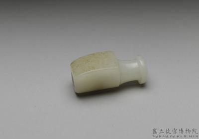 图片[2]-Nephrite mouthpiece of a pipe, Qing dynasty (1644-1911)-China Archive